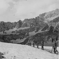 альпинисты во время войны